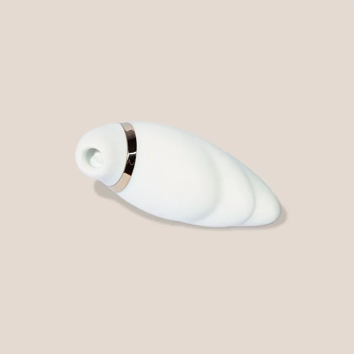 Female Sex Toys The FeatherWaterproof clitoral orgasm stimulator vibrator sucking massager LONO Female Sex Toys The FeatherWaterproof clitoral orgasm stimulator vibrator sucking massager LONO